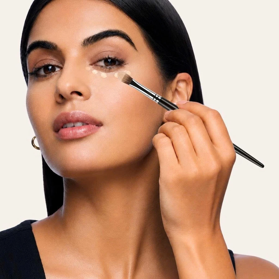 Cọ Che Khuyết Điểm BH Cosmetics Concealer Brush BH292